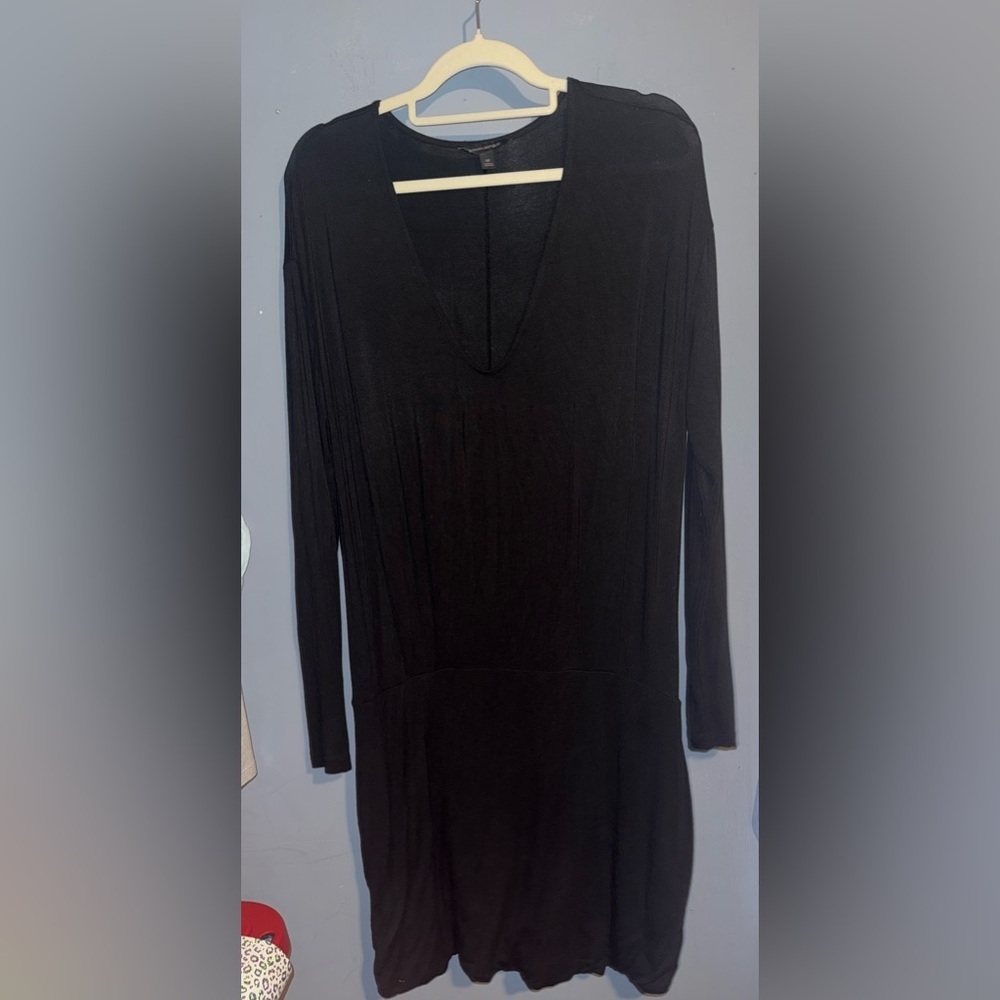 Banana Republic Black Long Sleeve V-Neck Dress – Size Medium